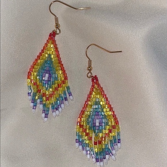 Rainbow Beaded Bohemian Dangling Earrings NWT - Picture 3 of 3